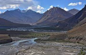 Heart-warming 4 Days 3 Nights delhi with manali Trip Package