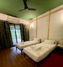 Amazing 2 Days 1 Night nagpur Family Trip Package