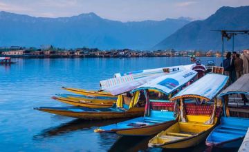 4 Days srinagar, gulmarg and pahalgam Family Vacation Package