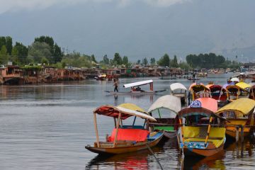 4 Days srinagar, gulmarg and pahalgam Nature Vacation Package