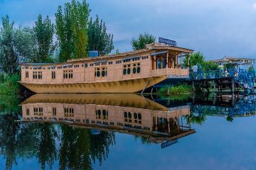 Beautiful 7 Days Airport drop to srinagar Tour Package