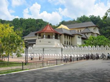 Grand Sri Lanka