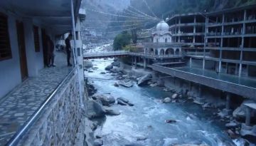 4 Days delhi with manali Hill Stations Trip Package
