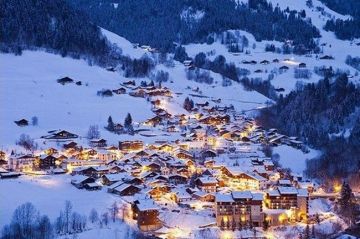 4 Days delhi with manali Hill Stations Trip Package