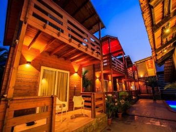 Family Getaway 4 Days 3 Nights north goa Holiday Package