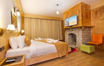 4 Days 3 Nights manali Nature Vacation Package