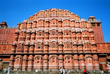 4 Days 3 Nights Jaipur to jaipur-ajmer-pushkar-jaipur Tour Package