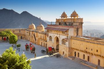4 Days 3 Nights Jaipur to jaipur-ajmer-pushkar-jaipur Tour Package