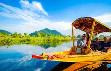 GULMARG WINTER ADVENTURE PACKAGE 3NIGHTS AND 4 DAYS  .