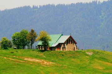Ecstatic 5 Days 4 Nights pahalgam day at leisure Trip Package