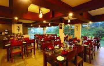 Family Getaway 5 Days Kochi to thekkady Holiday Package
