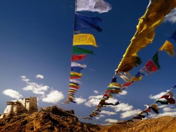 5 Days 4 Nights Nubra Tour Package