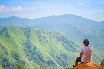 5 Days 4 Nights Negombo to kandy Holiday Package