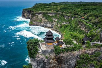 Experience 4 Days 3 Nights denpasar Holiday Package