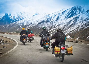 Ecstatic 7 Days Delhi to leh Trip Package