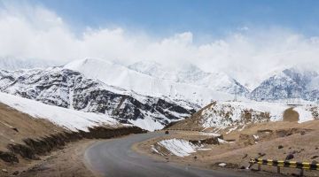 Ecstatic 7 Days Delhi to leh Trip Package