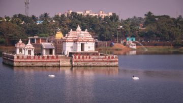 Family Getaway 4 Days 3 Nights puri Vacation Package