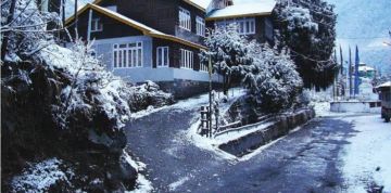 4 Days 3 Nights NJPIXB to gangtok Tour Package