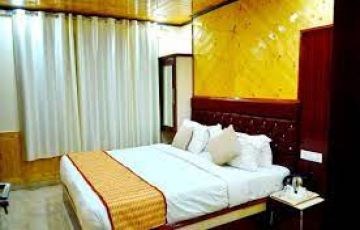 Shimla Manali Tour Package with Visit to Kufri Fun World Amusement Park