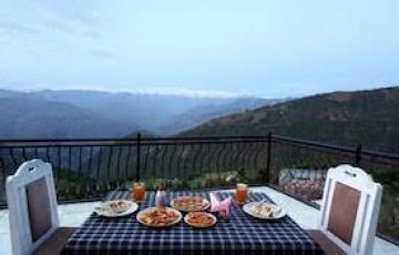 Shimla Manali Tour Package with Visit to Kufri Fun World Amusement Park