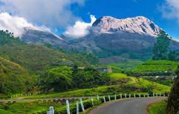 Ecstatic 4 Days 3 Nights cochin with munnar Tour Package