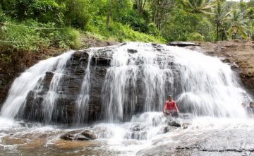 3 Days 2 Nights back to home to explore the hills of coonoor Culture and Heritage Trip Package