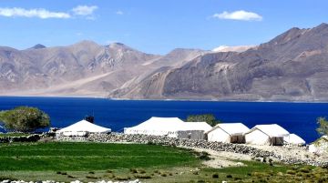 Thrilling Leh Ladakh Tour with Pangong Lake