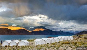 Thrilling Leh Ladakh Tour with Pangong Lake