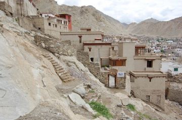 Family Getaway 5 Days 4 Nights leh Holiday Package