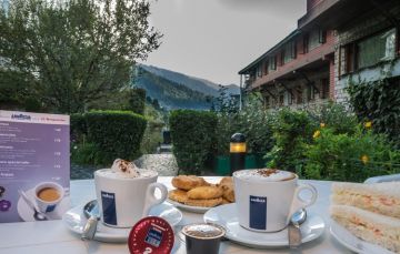 Romantic Shimla Honeymoon Package with Honeymoon Inn 06 Nights 07 Days