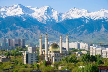 7 Days almaty, charyn canyon with kolsai lake Vacation Package
