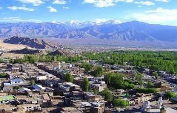 4 Days 3 Nights Leh Airport to sham valley Vacation Package