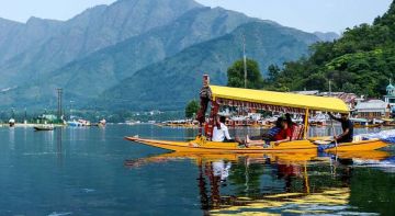 Kashmir package With Houseboat