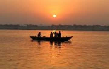 Varanasi Budget 2 night 3 days Package