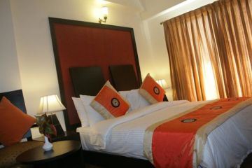 3 Nights 4 Days  Goa Tour Package  starts from 6500/-Per Person