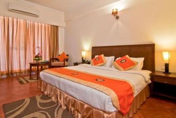 3 Nights 4 Days  Goa Tour Package  starts from 6500/-Per Person