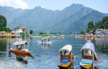 Pleasurable 10 Days 9 Nights srinagar Tour Package