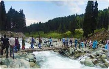 Beautiful 4 Days Srinagar Tour Package by Patron tour and travels