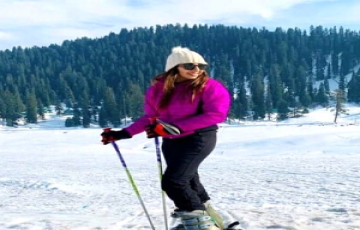 4 Days 3 Nights srinagar to sonmarg gulmarg srinagar Honeymoon Vacation Package