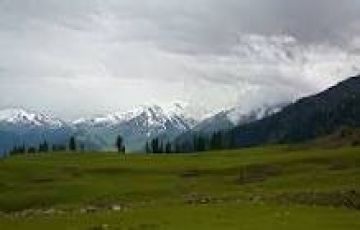 Deluxe Couple or honeymoon Kashmir tour Packages