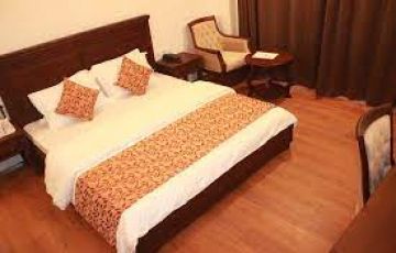 4 Days 3 Nights Manali - Delhi to Delhi - Manali Tour Package