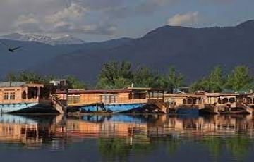 3 Days 2 Nights Srinagar Tour Package by indian tourism tour and travels