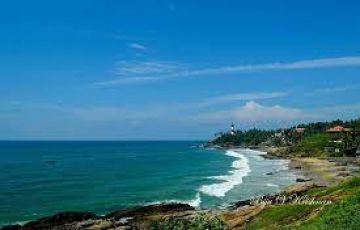 The Mix of Kerala Tour Package-Beach Hill Heritage and God itself!