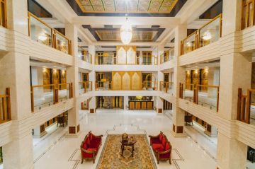 3 Night 4 Days Honeymoon Superior Hotels Kashmir Tour Package