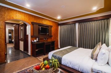 3 Night 4 Days Honeymoon Superior Hotels Kashmir Tour Package