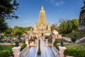 5 Nights 6 Days Varanasi Allahabad Bodhgaya Ayodhya Tour Package by YATTRI