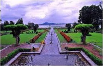 3 NIGHTS 4 DAYS  HOONEYMOON PACKAGE BY KASHMIR TRAVEL SITE