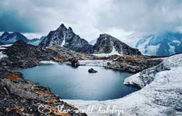 5 Days 4 Nights Srinagar Family Holiday Package by Patron tour and travels