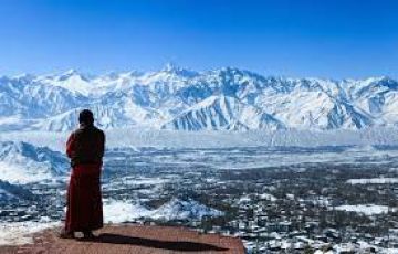 4 Days Ladakh Tour Package on easy Emi .