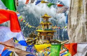 Explore Arunachal Pradesh with Tour De World